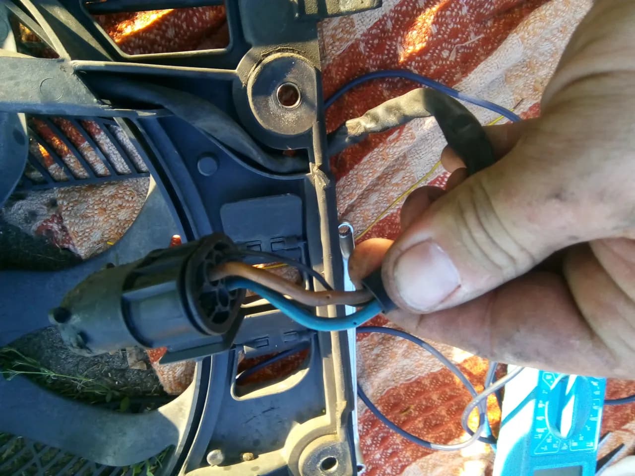 Uszkodzony czujnik wentylatora: 5 objawów i co robić dalej