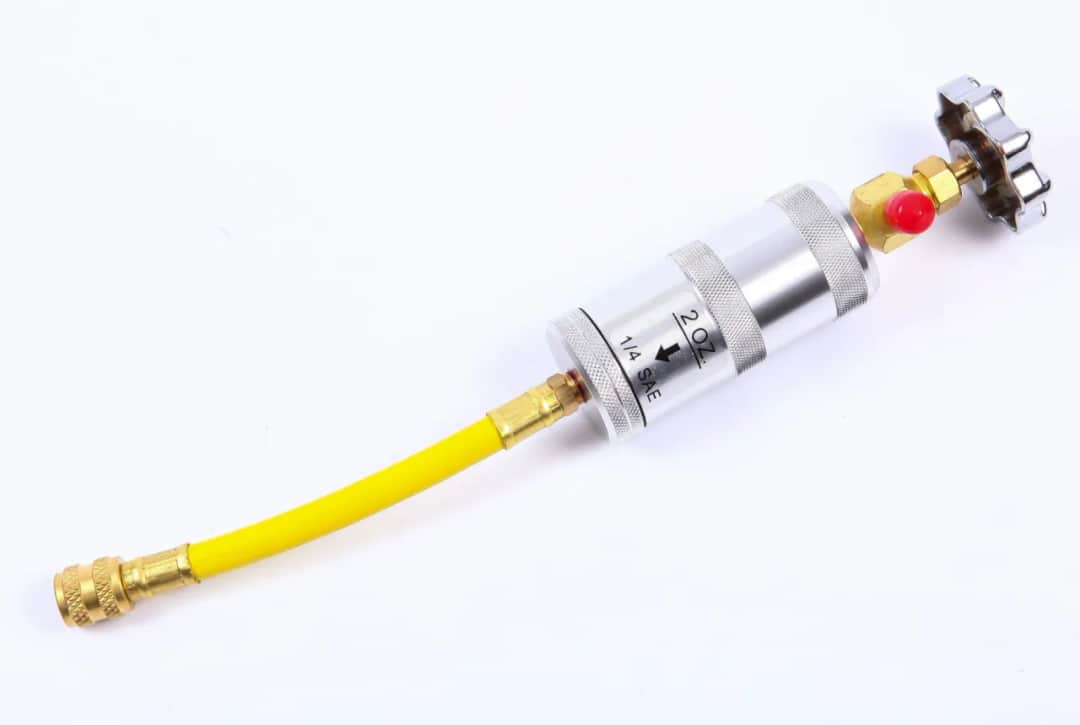 Jak prawidłowo używać dozownika oleju do klimatyzacji - poradnik