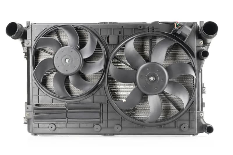 Temperatura wentylatora chłodnicy: Kiedy i dlaczego się włącza? Uważaj na objawy!