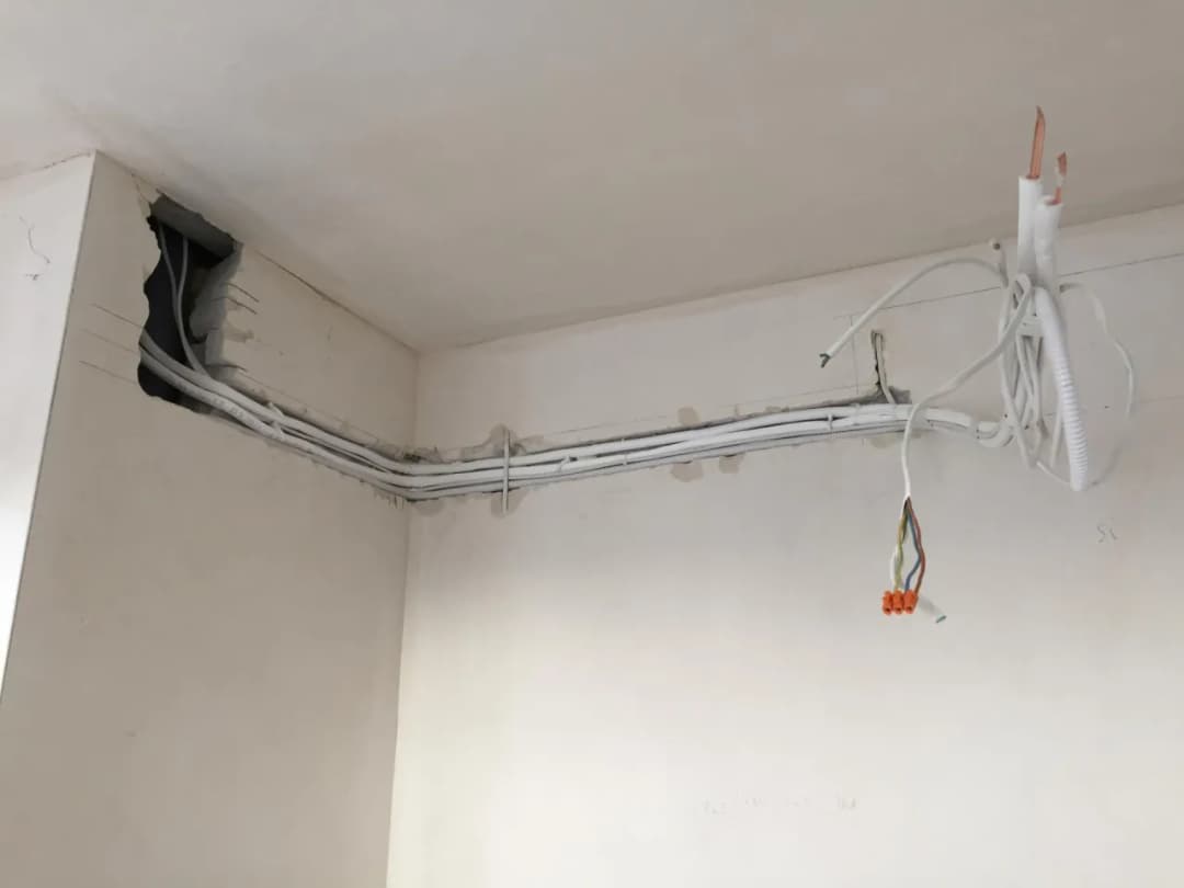 Instalacja pod klimatyzacje: jak przygotować dom na montaż?