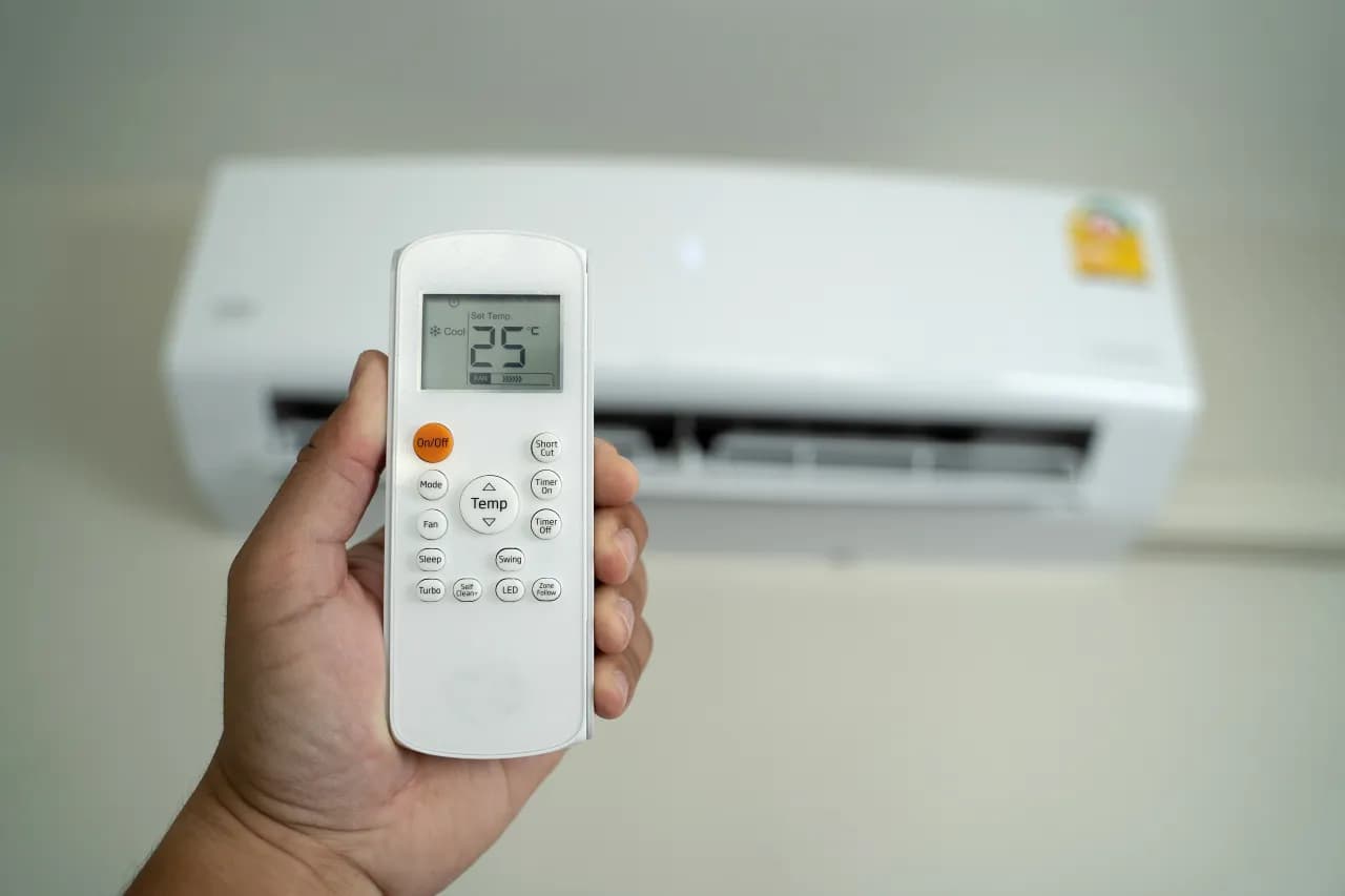 Cool w klimatyzacji: znaczenie i działanie trybu chłodzenia